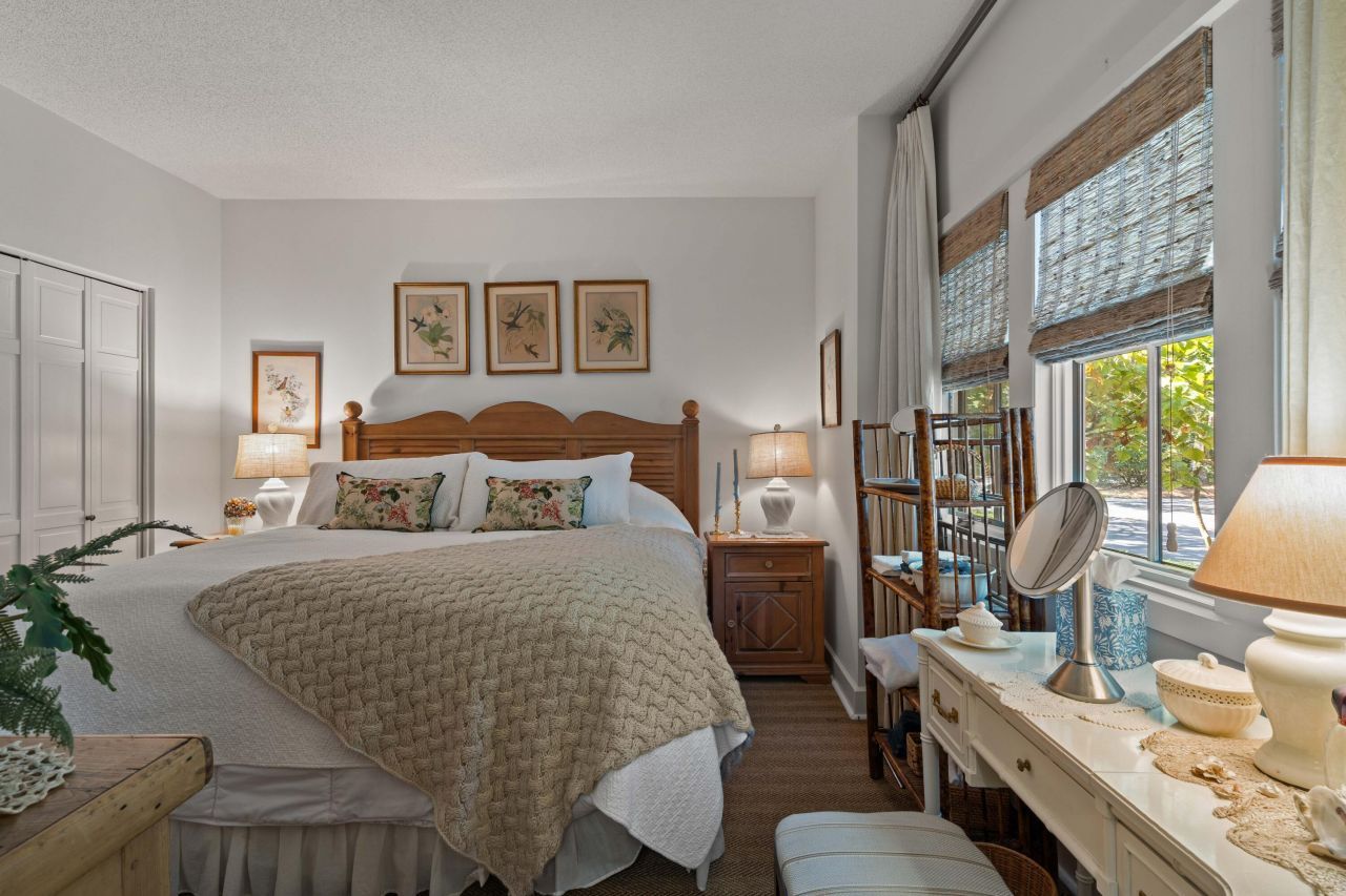 4919 Green Dolphin Way Photo 32