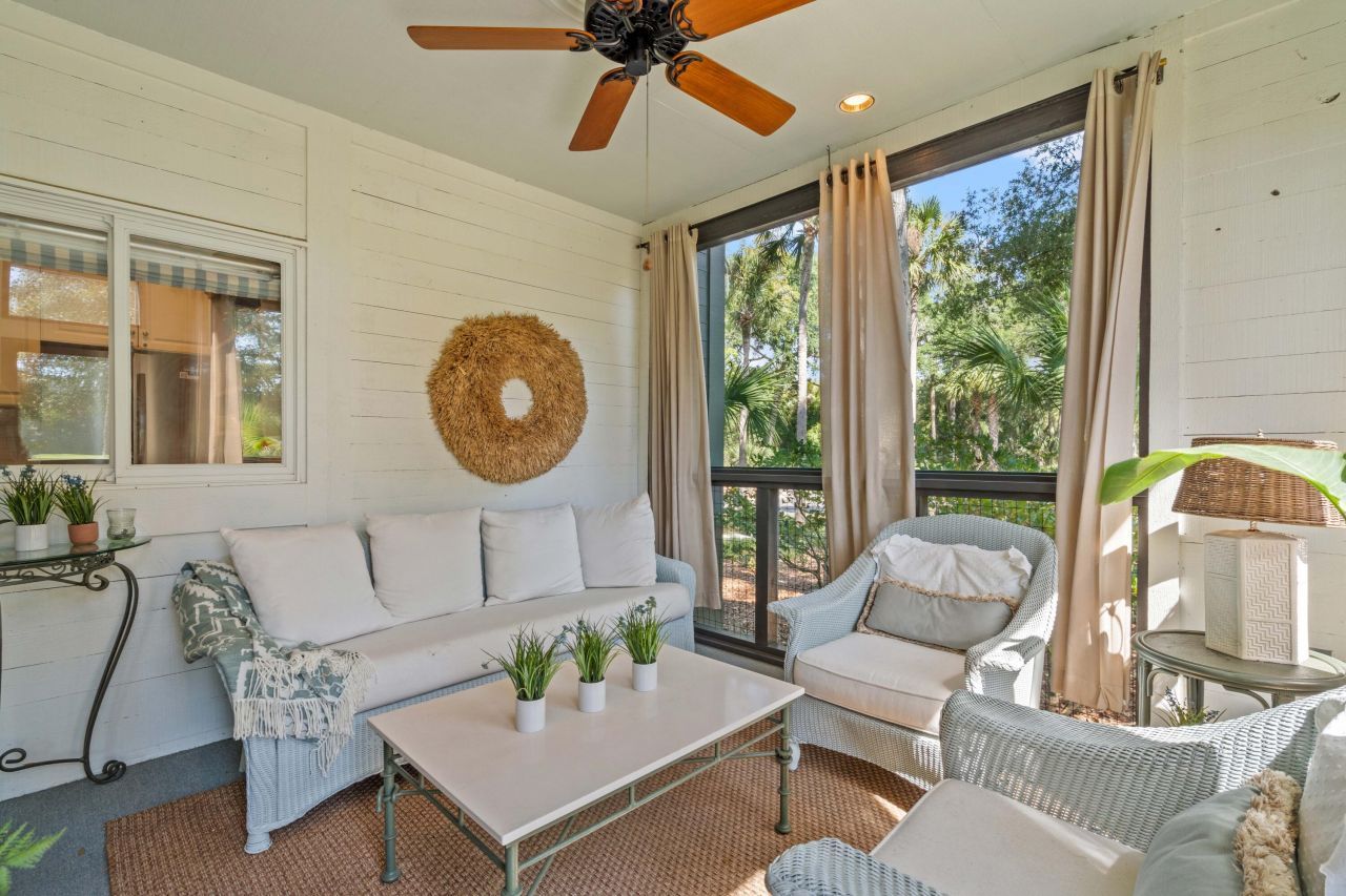 4919 Green Dolphin Way Photo 5