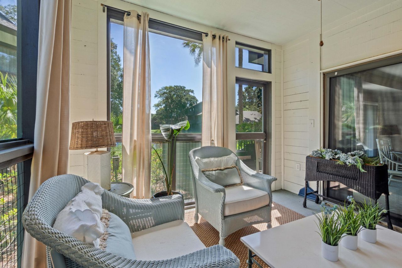 4919 Green Dolphin Way Photo 6