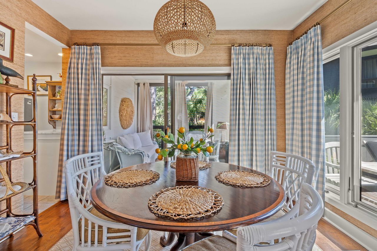 4919 Green Dolphin Way Photo 9