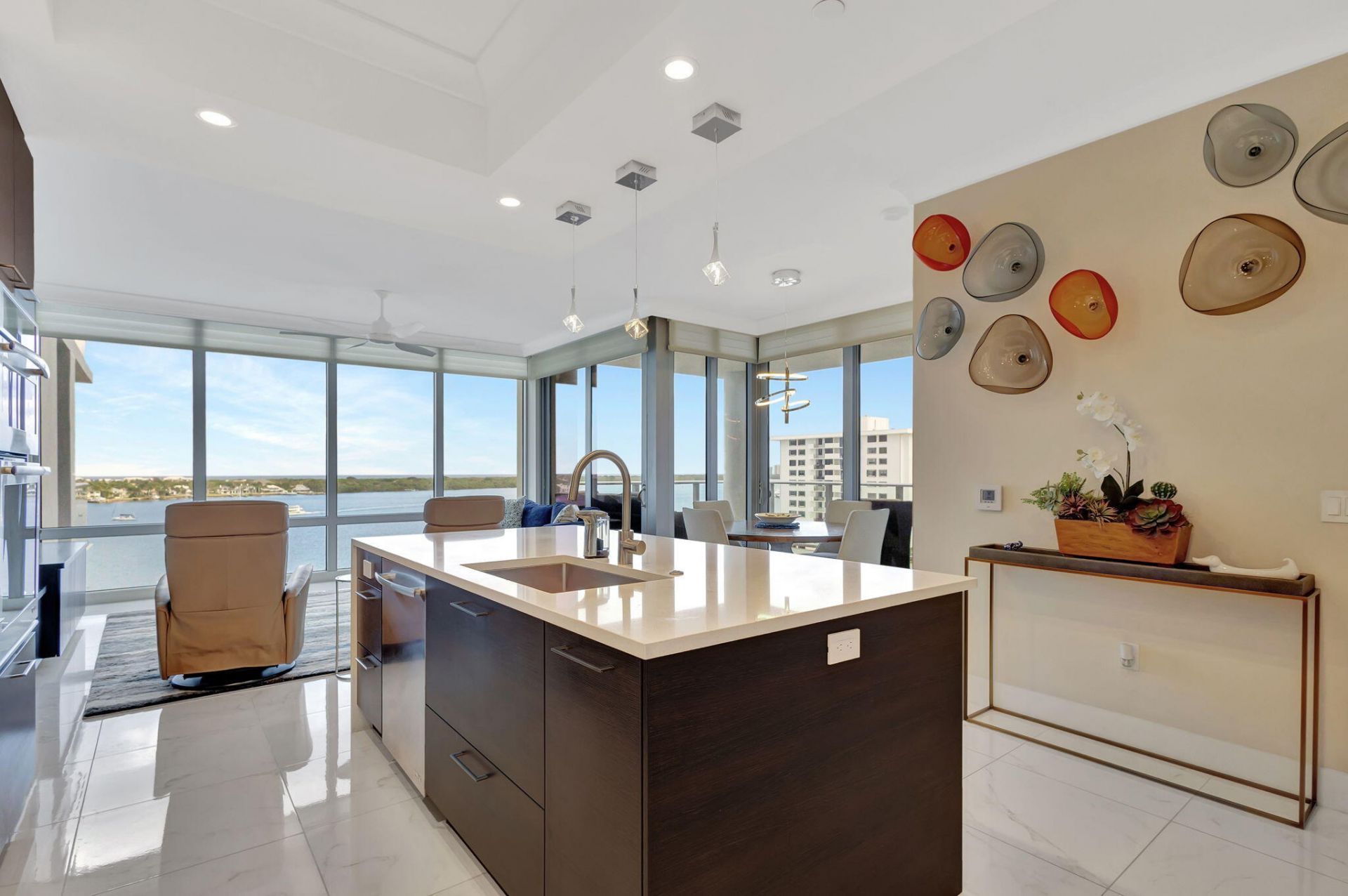 2 Water Club Way, Unit 802, North Palm Beach, FL 33408 Photo