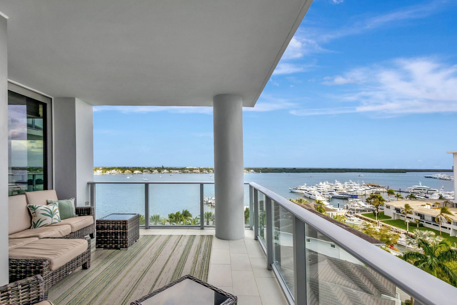 2 Water Club Way, Unit 802, North Palm Beach, FL 33408 Photo