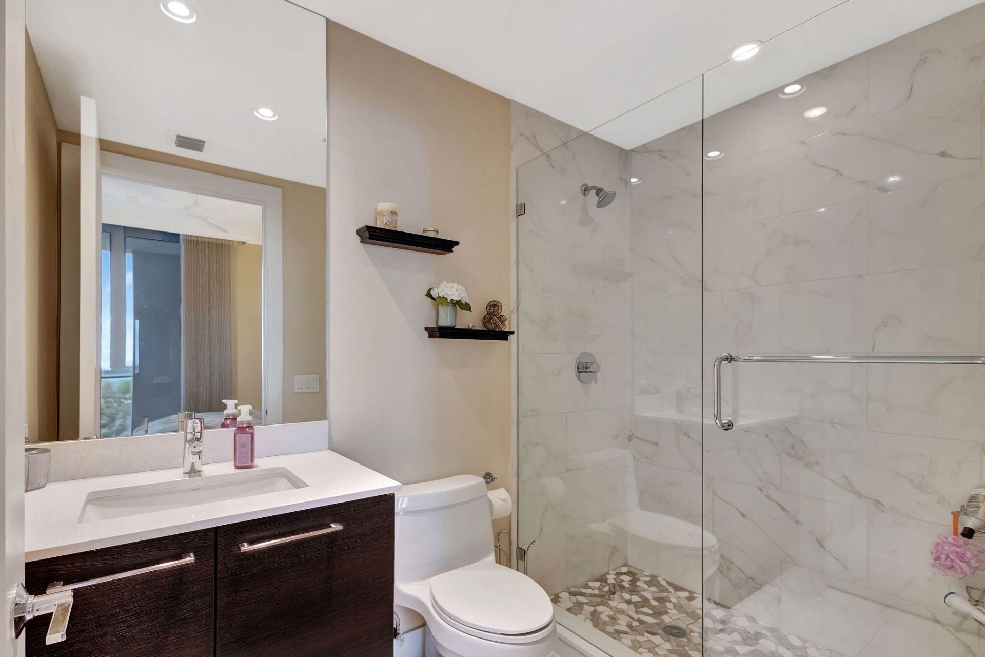 2 Water Club Way, Unit 802, North Palm Beach, FL 33408 Photo