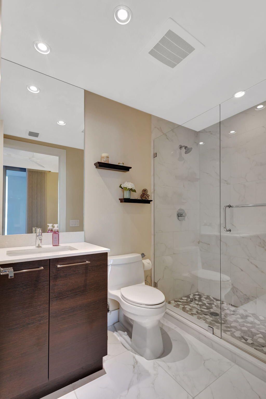 2 Water Club Way, Unit 802, North Palm Beach, FL 33408 Photo