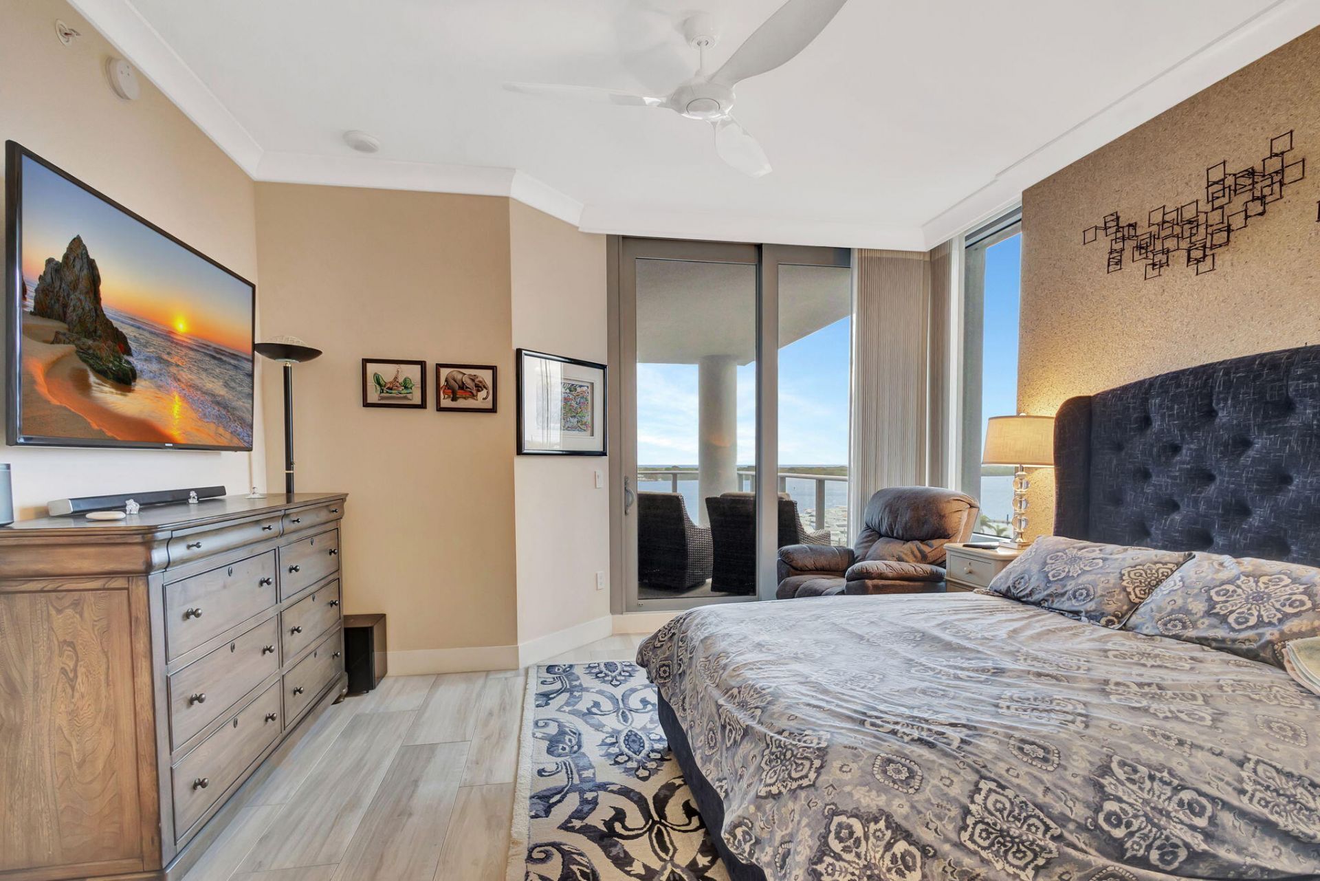 2 Water Club Way, Unit 802, North Palm Beach, FL 33408 Photo