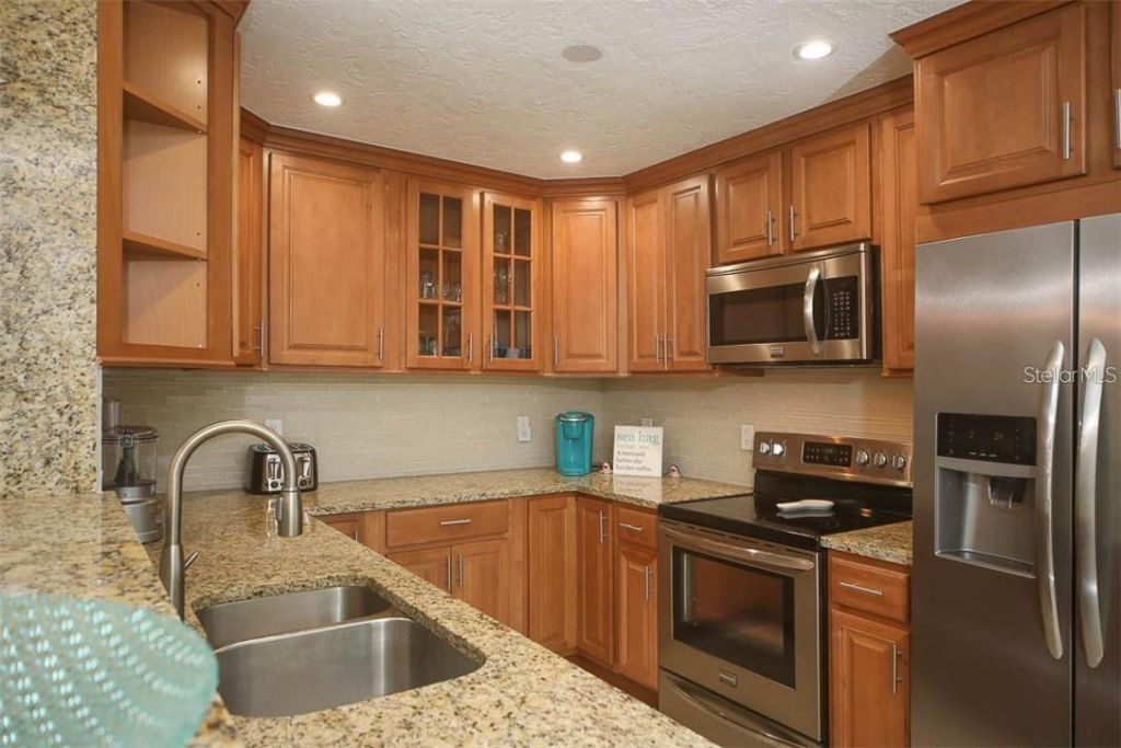 2943 Tuckerstown Drive, Sarasota, FL 34231 Photo