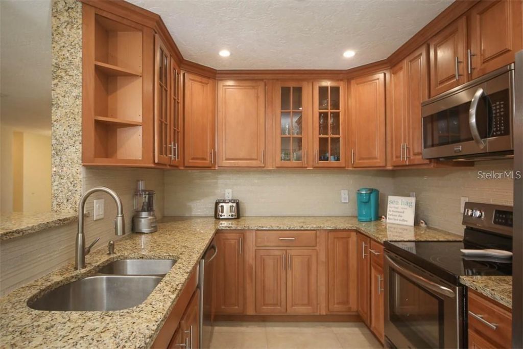 2943 Tuckerstown Drive, Sarasota, FL 34231 Photo