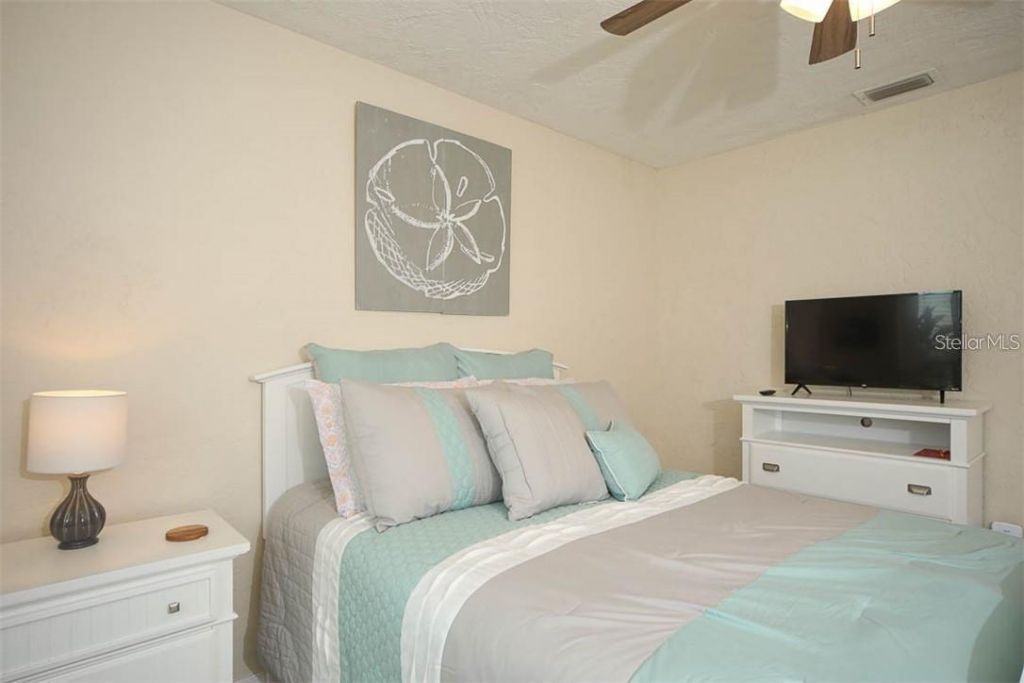 2943 Tuckerstown Drive, Sarasota, FL 34231 Photo