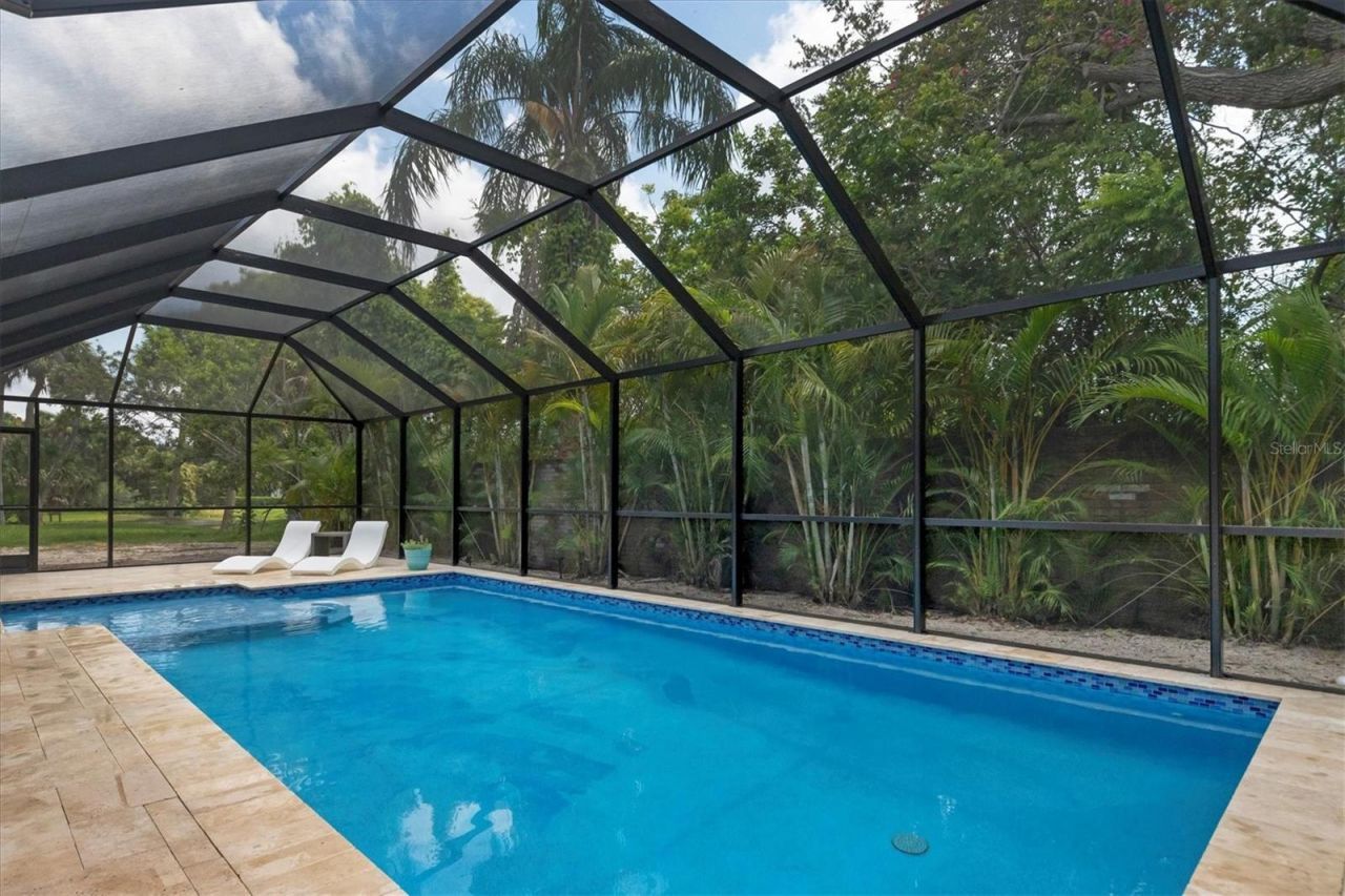 2943 Tuckerstown Drive, Sarasota, FL 34231 Photo