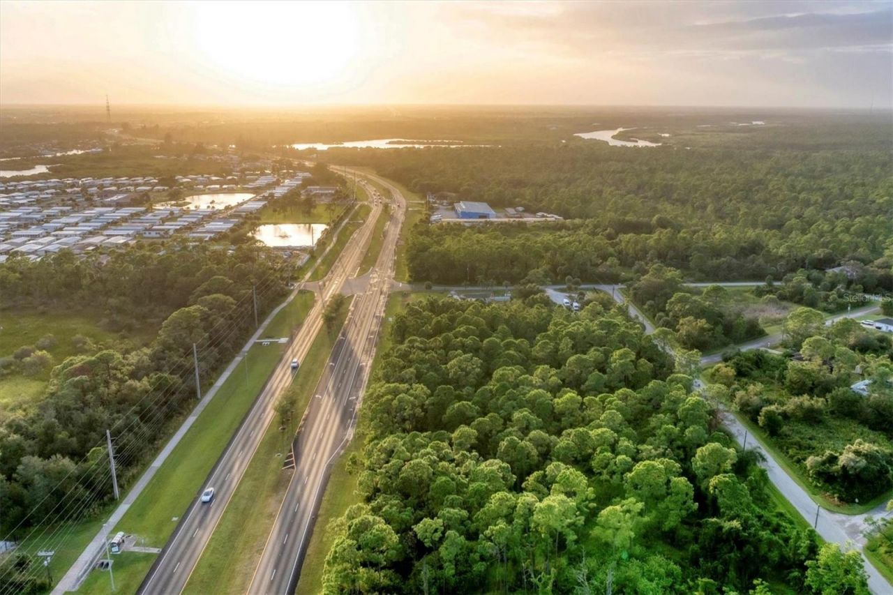 11201 Tamiami Trail S, North Port, FL 34287 Photo