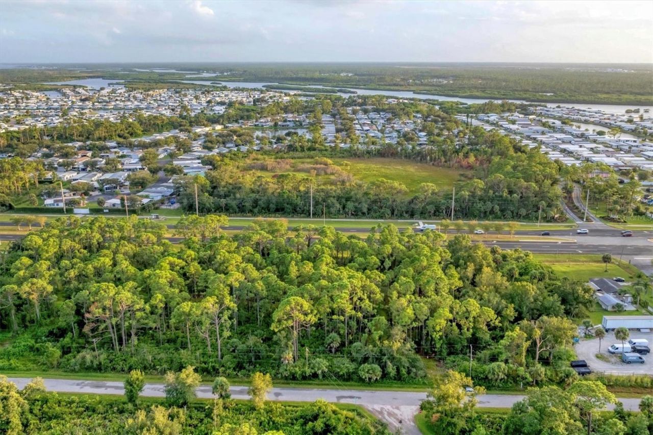 11201 Tamiami Trail S, North Port, FL 34287 Photo