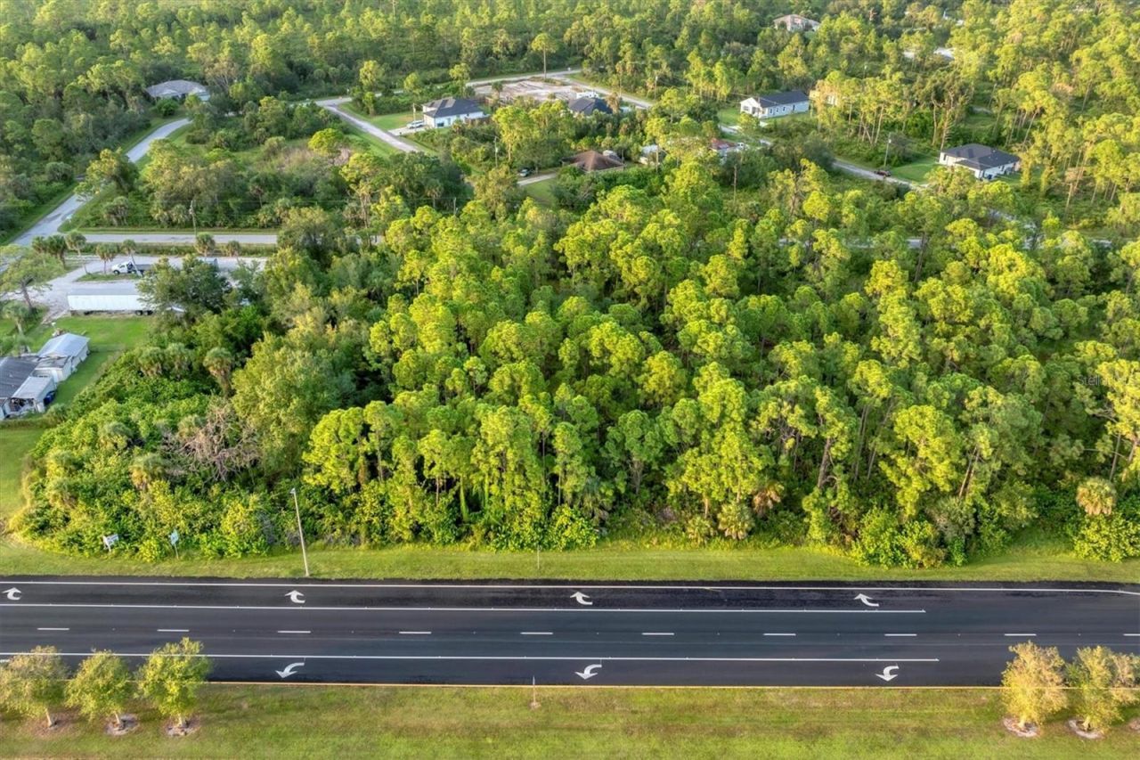 11201 Tamiami Trail S, North Port, FL 34287 Photo