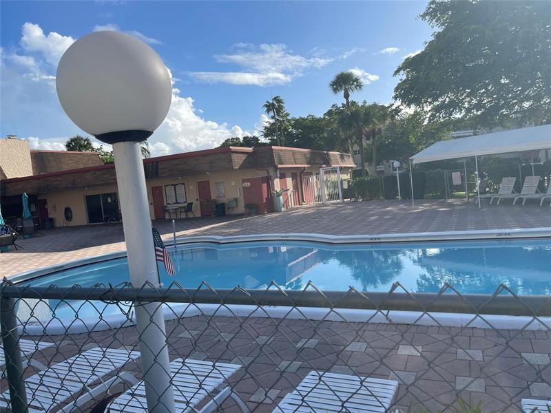 1005 Country Club Drive, Unit 205, Margate, FL 33063 Photo