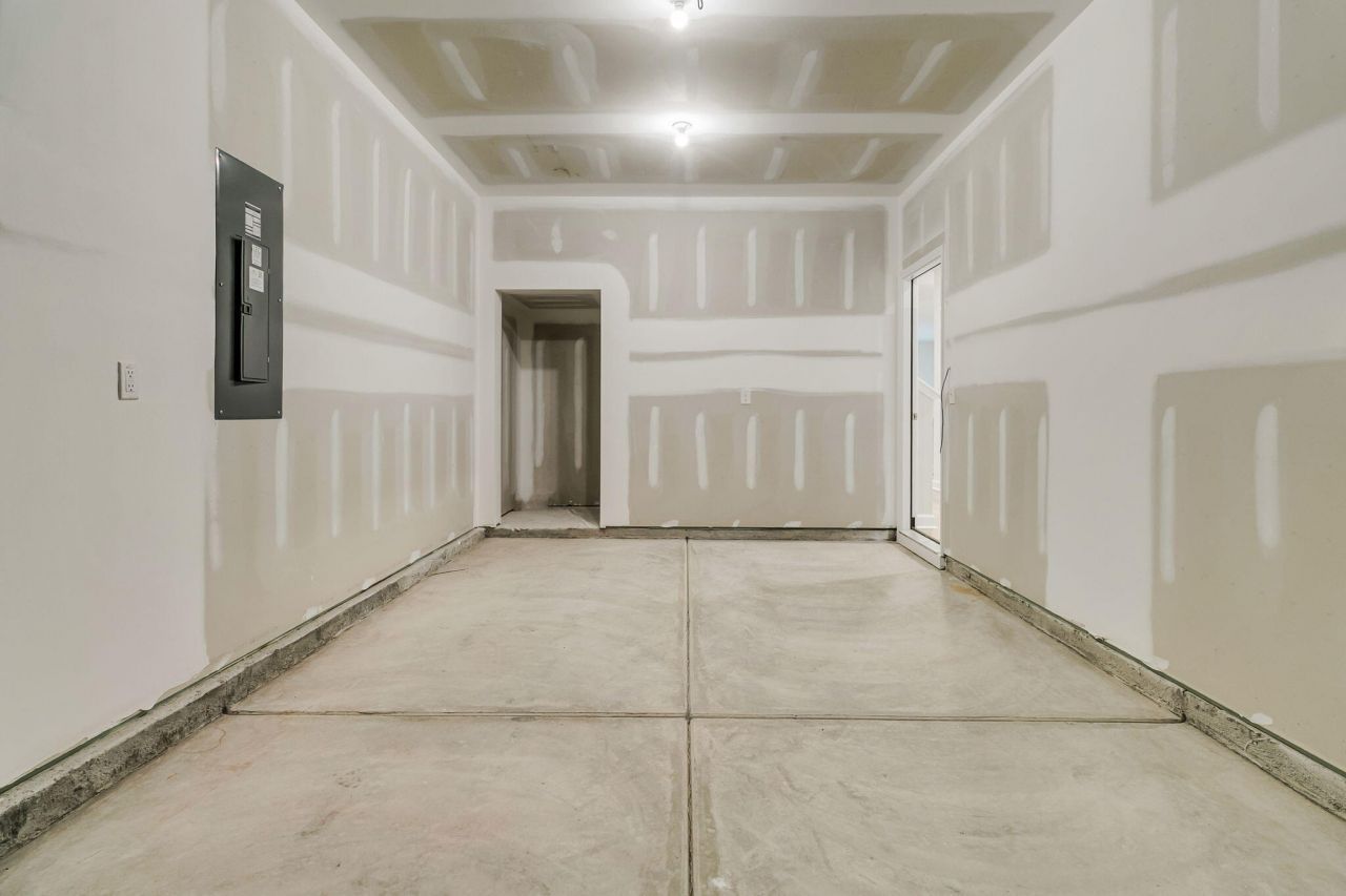 944 Dusk Drive Photo 32