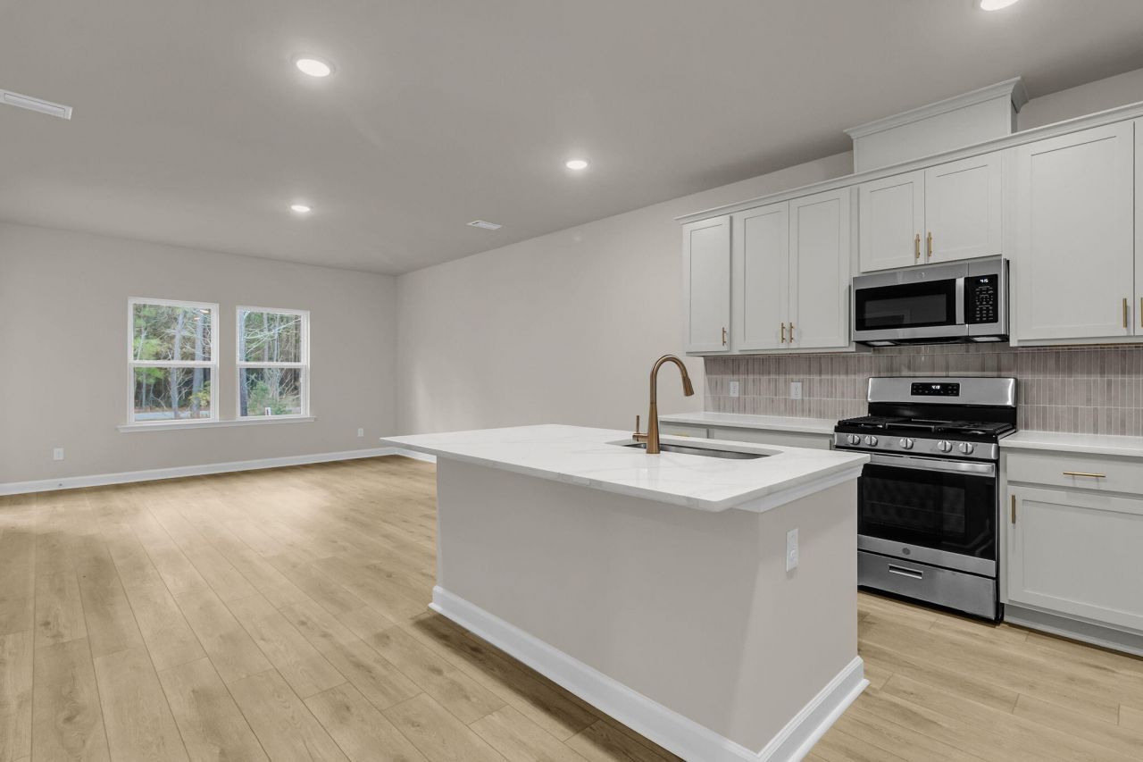 944 Dusk Drive Photo 8