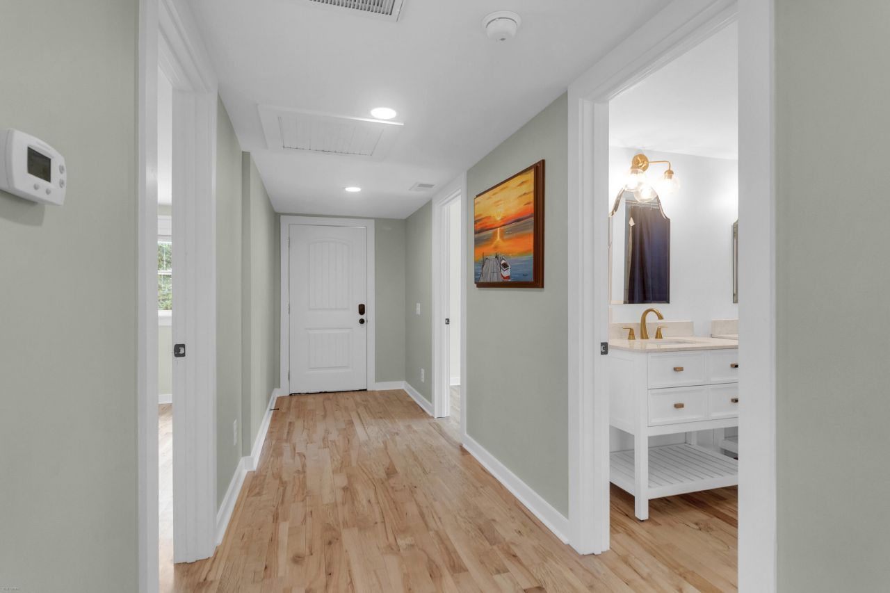 1269 River Road Photo 12