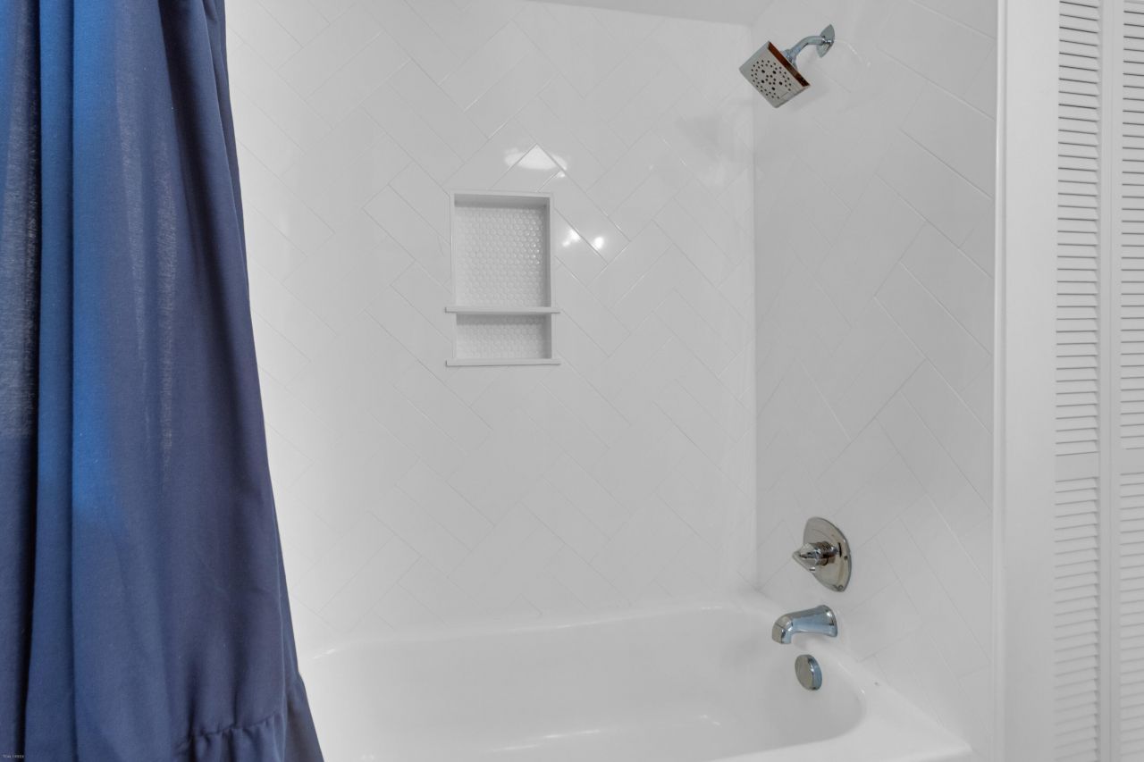 1269 River Road Photo 14