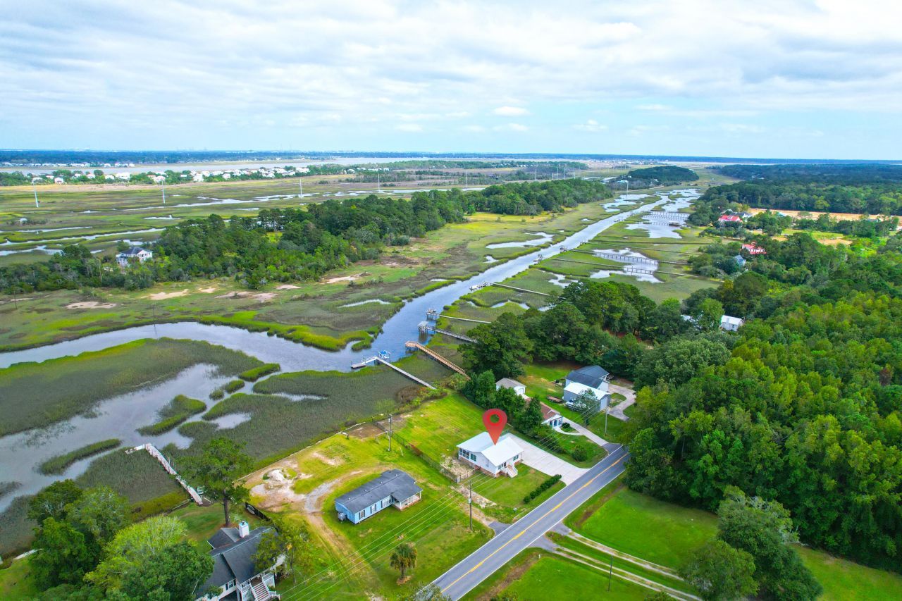 1269 River Road Photo 16