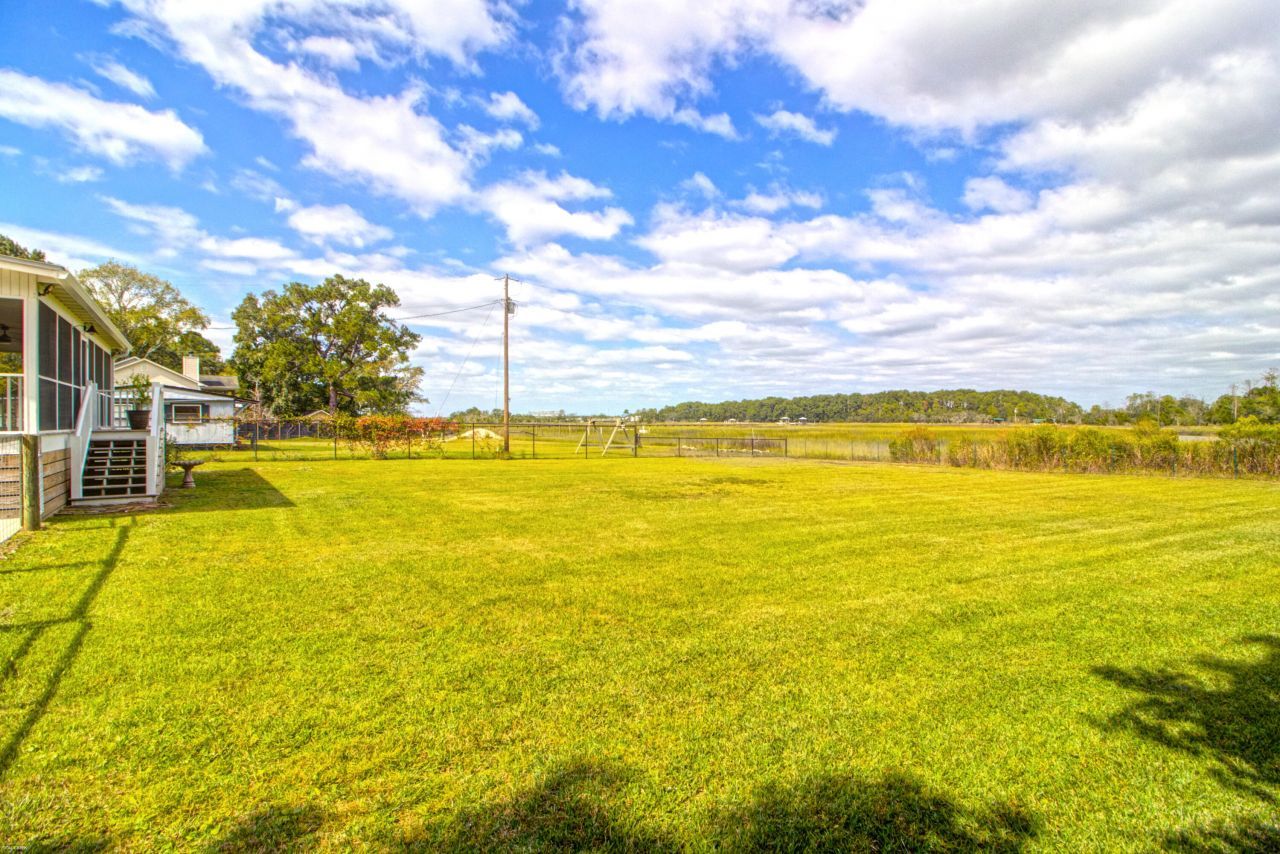 1269 River Road Photo 42