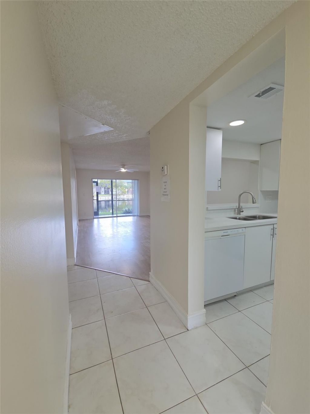 7901 S Colony Circle, Unit 101, Tamarac, FL 33321 Photo
