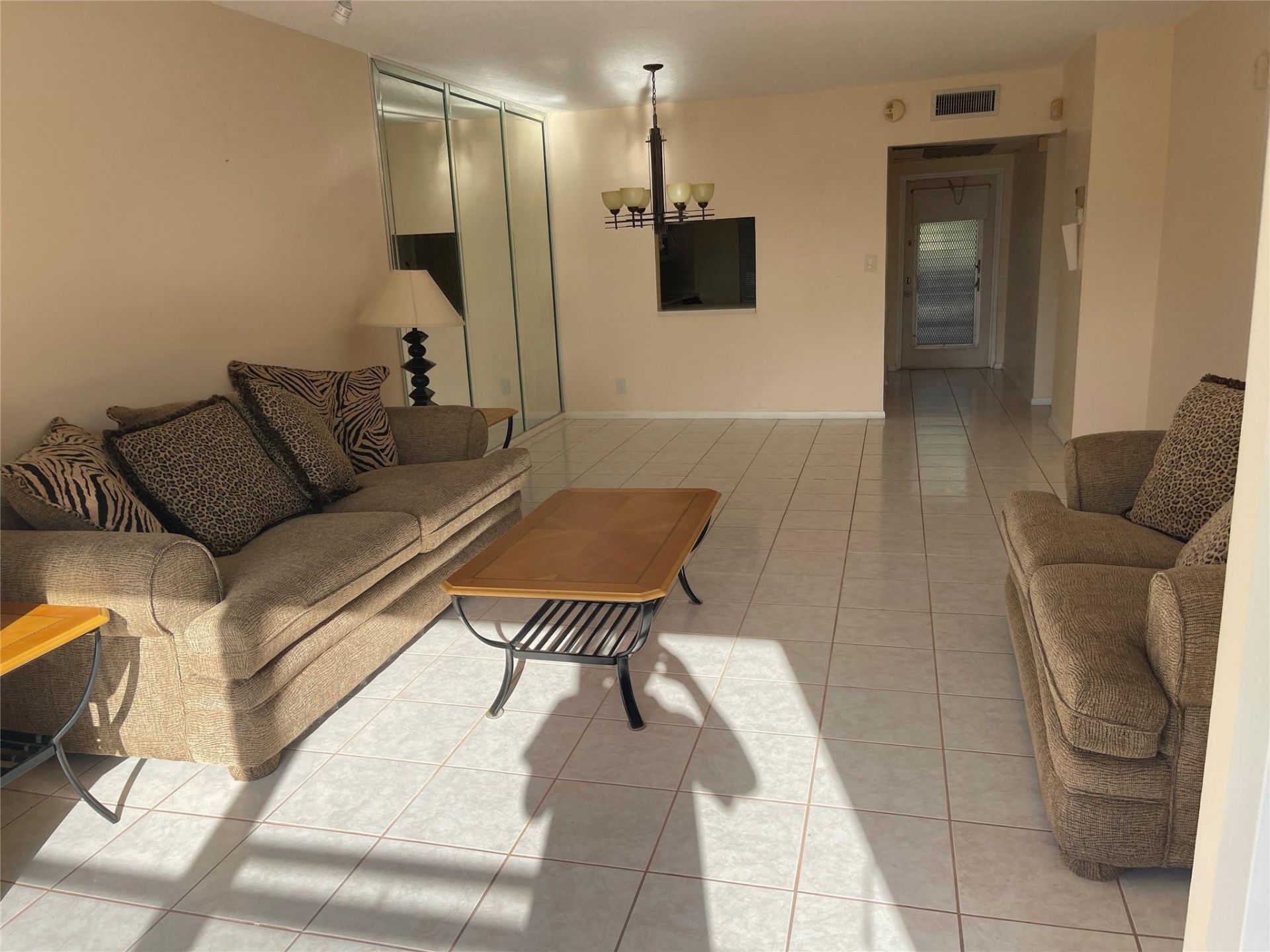 1025 Country Club Drive, Unit 301, Margate, FL 33063 Photo