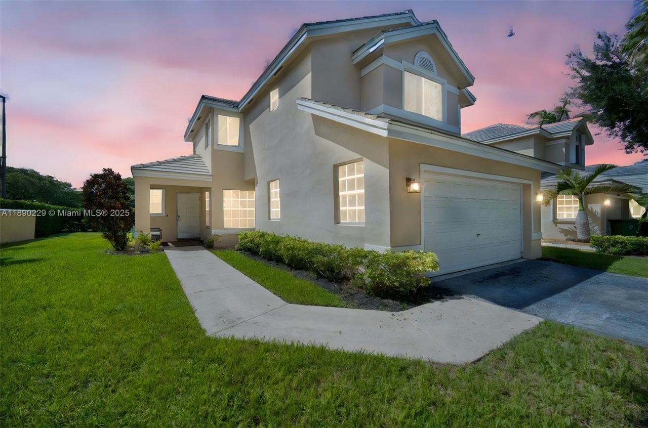 2913 Myrtle Oak Cir, Davie, FL 33328 Photo