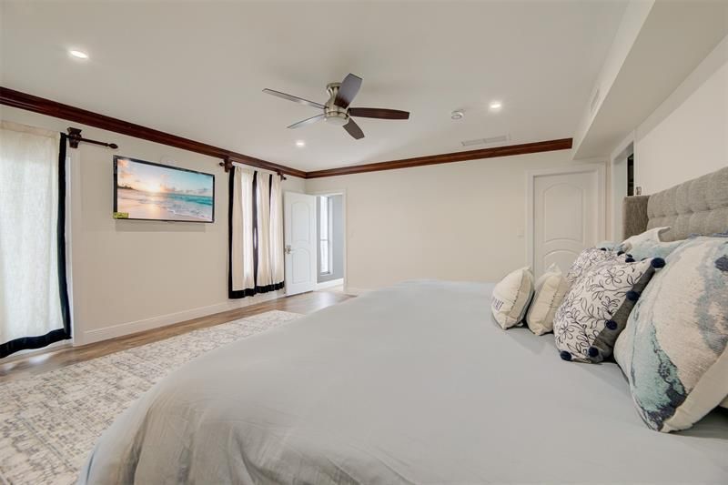 4821 NE 28th Avenue, Lighthouse Point, FL 33064 Photo