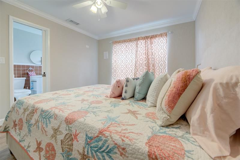 4821 NE 28th Avenue, Lighthouse Point, FL 33064 Photo