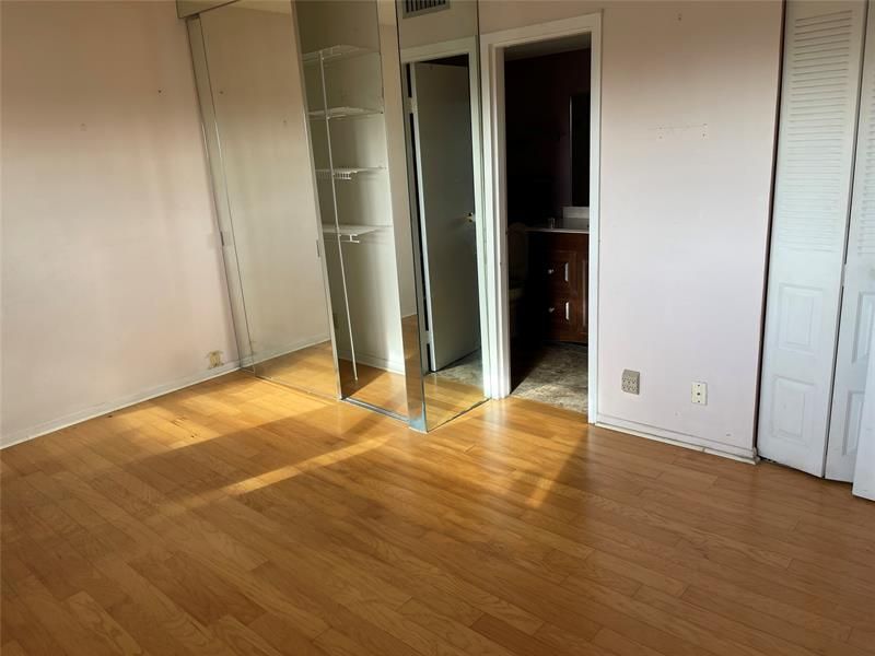 1025 Country Club Drive, Unit 407, Margate, FL 33063 Photo