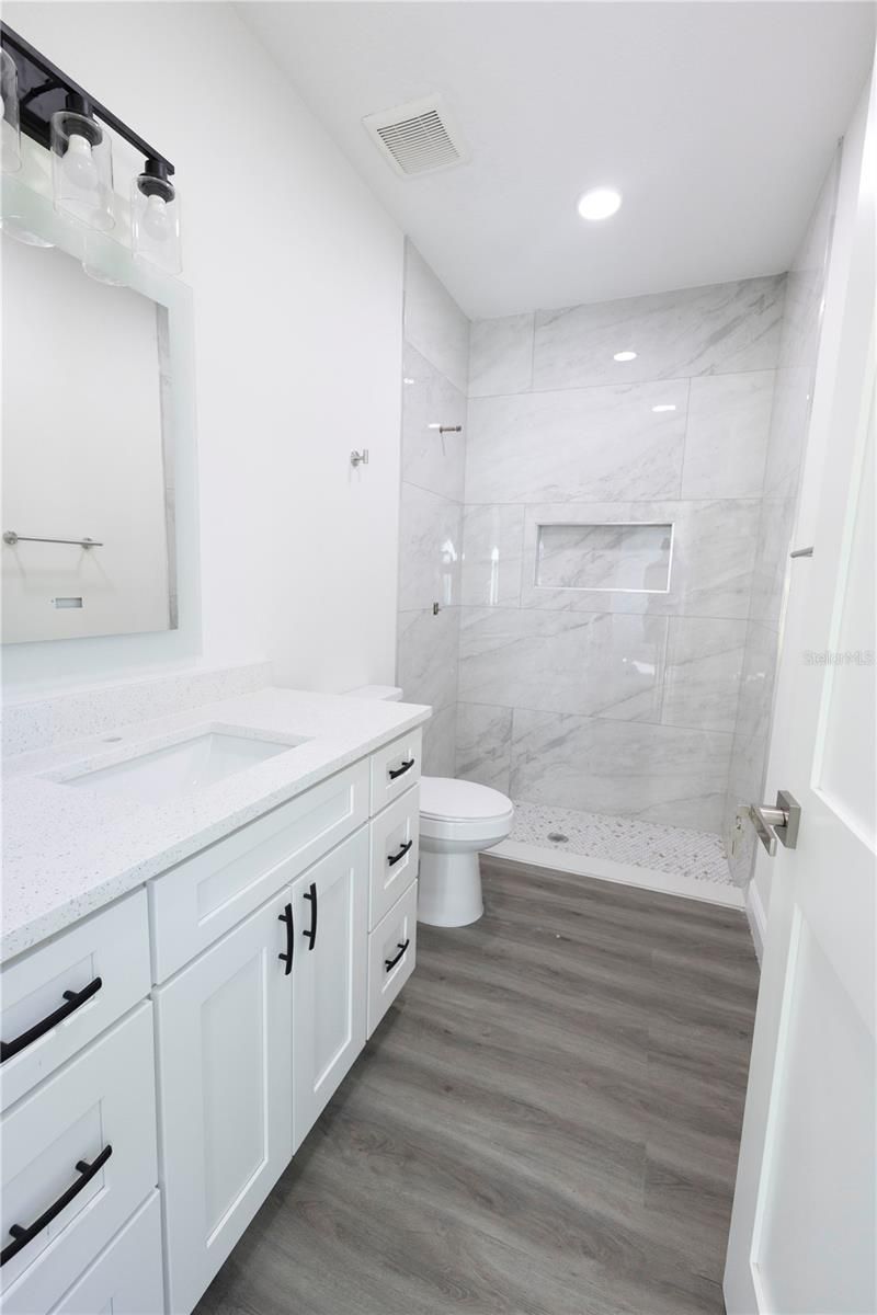 2276 Cr 423, Unit Lot 4, Lake Panasoffkee, FL 33538 Photo