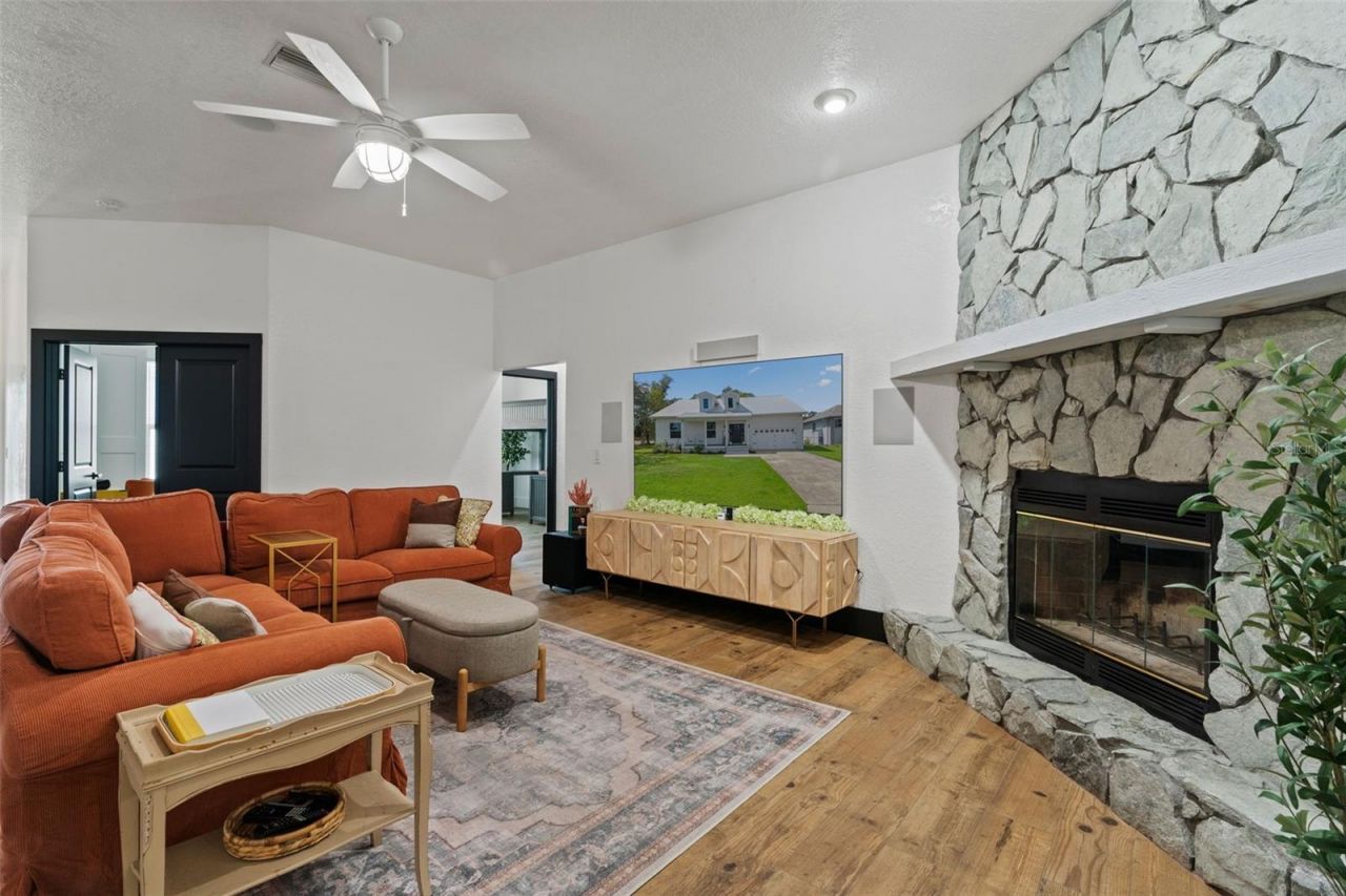 1432 SE 4th Avenue, Crystal River, FL 34429 Photo