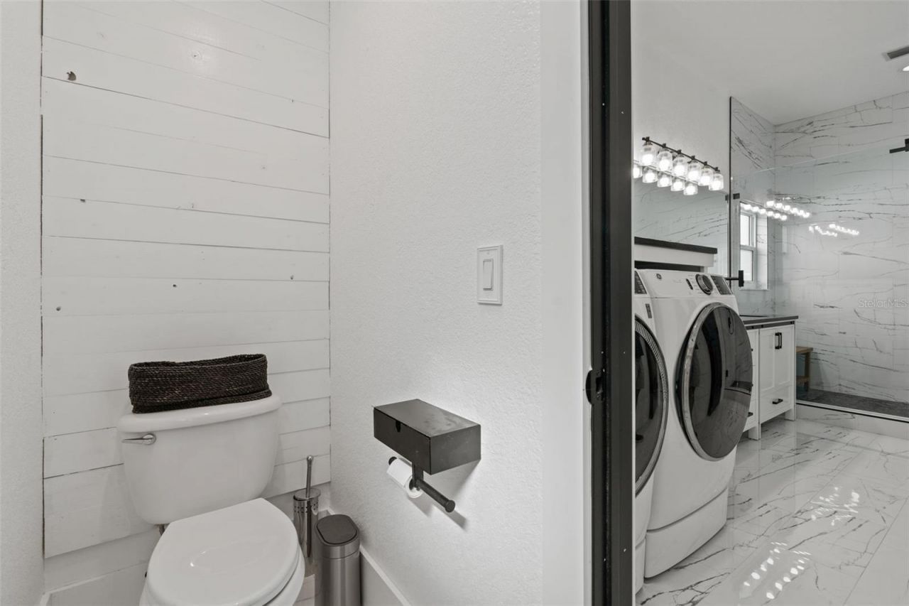 1432 SE 4th Avenue, Crystal River, FL 34429 Photo