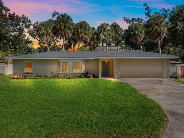 4631 W SUNSET BOULEVARD, TAMPA, FL 33629