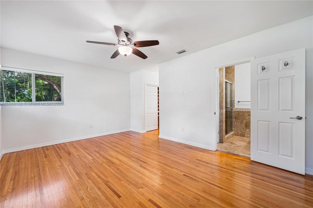 1039 Hardee Rd, Unit 1039, Coral Gables, FL 33146 Photo