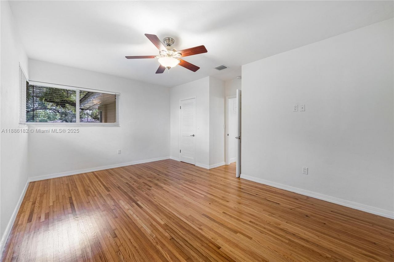 1039 Hardee Rd, Unit 1039, Coral Gables, FL 33146 Photo