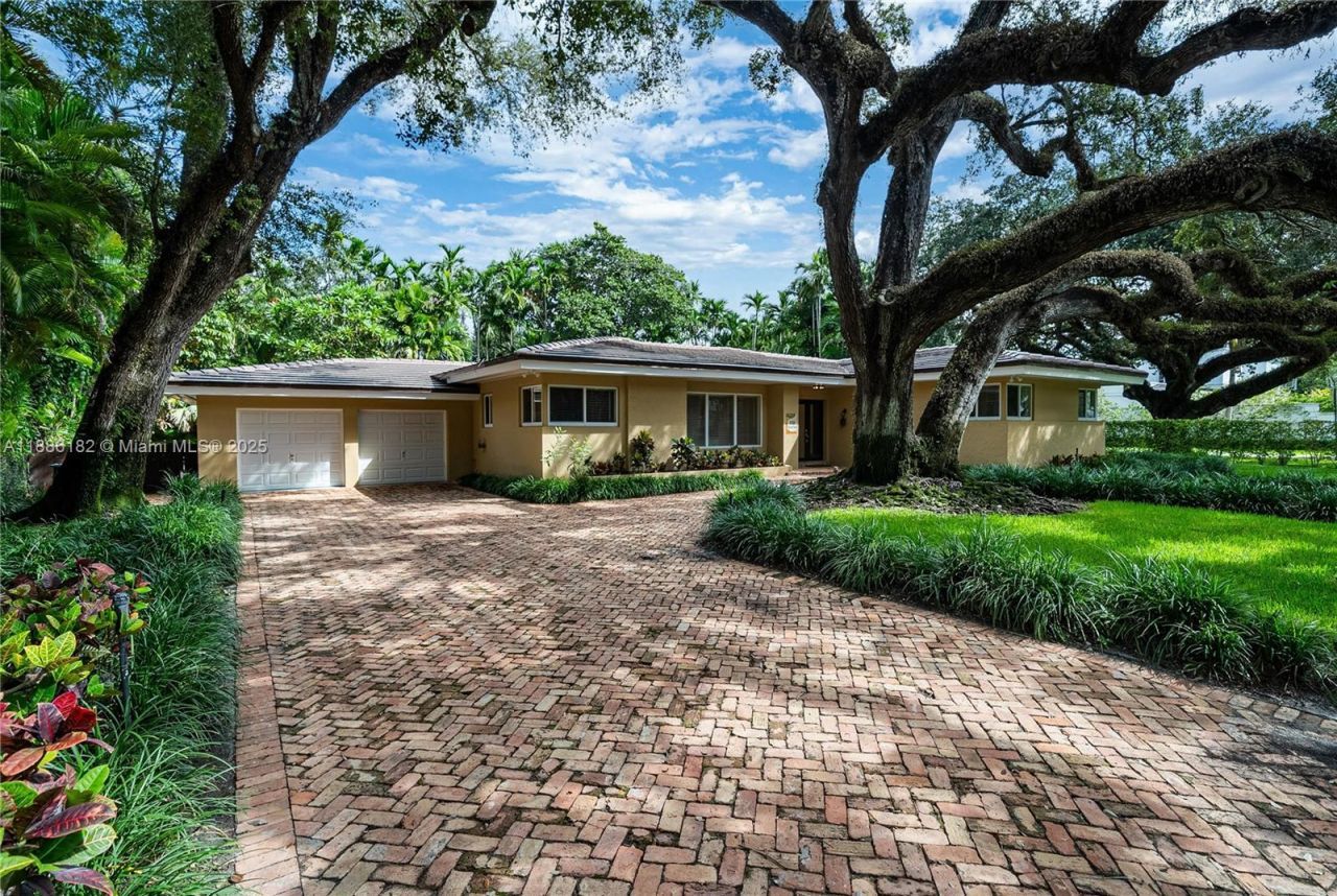 1039 Hardee Rd, Unit 1039, Coral Gables, FL 33146 Photo