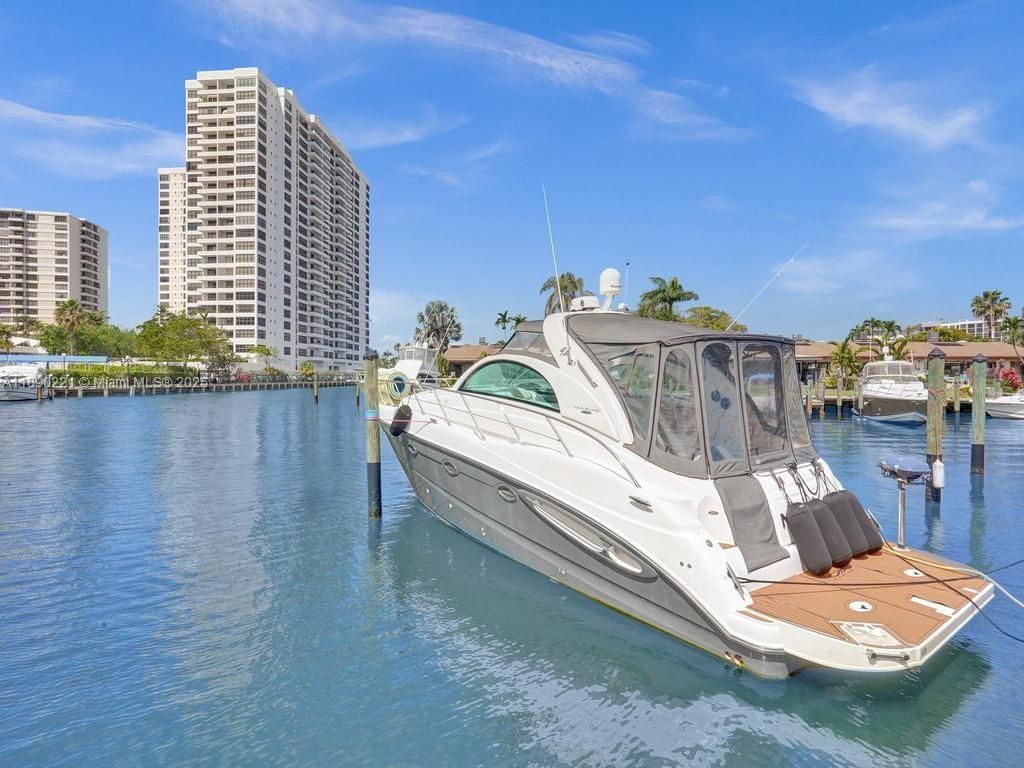 2667 S Parkview Dr, Hallandale Beach, FL 33009 Photo