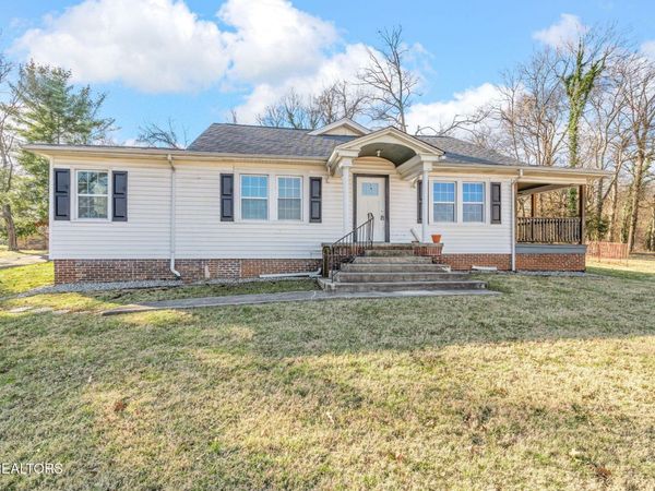 920 Oak Grove Lane, Knoxville, TN 37919