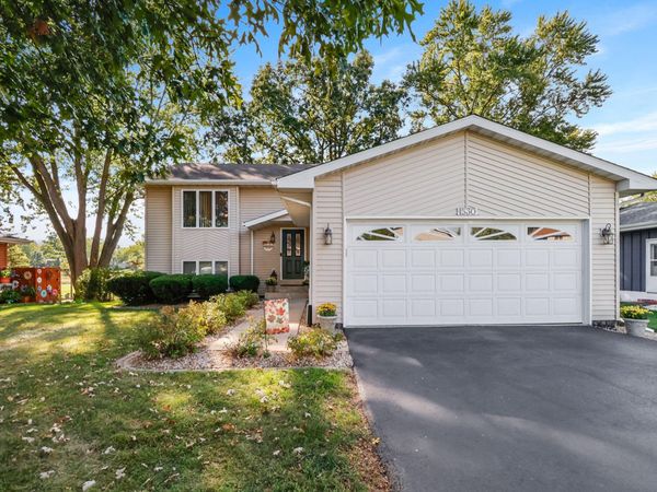 1530 Happy Valley Road, Crown Point, IN 46307