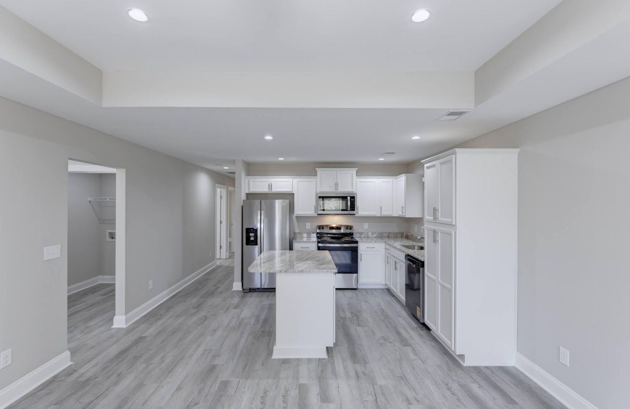 913 N Lemacks Street Photo 16