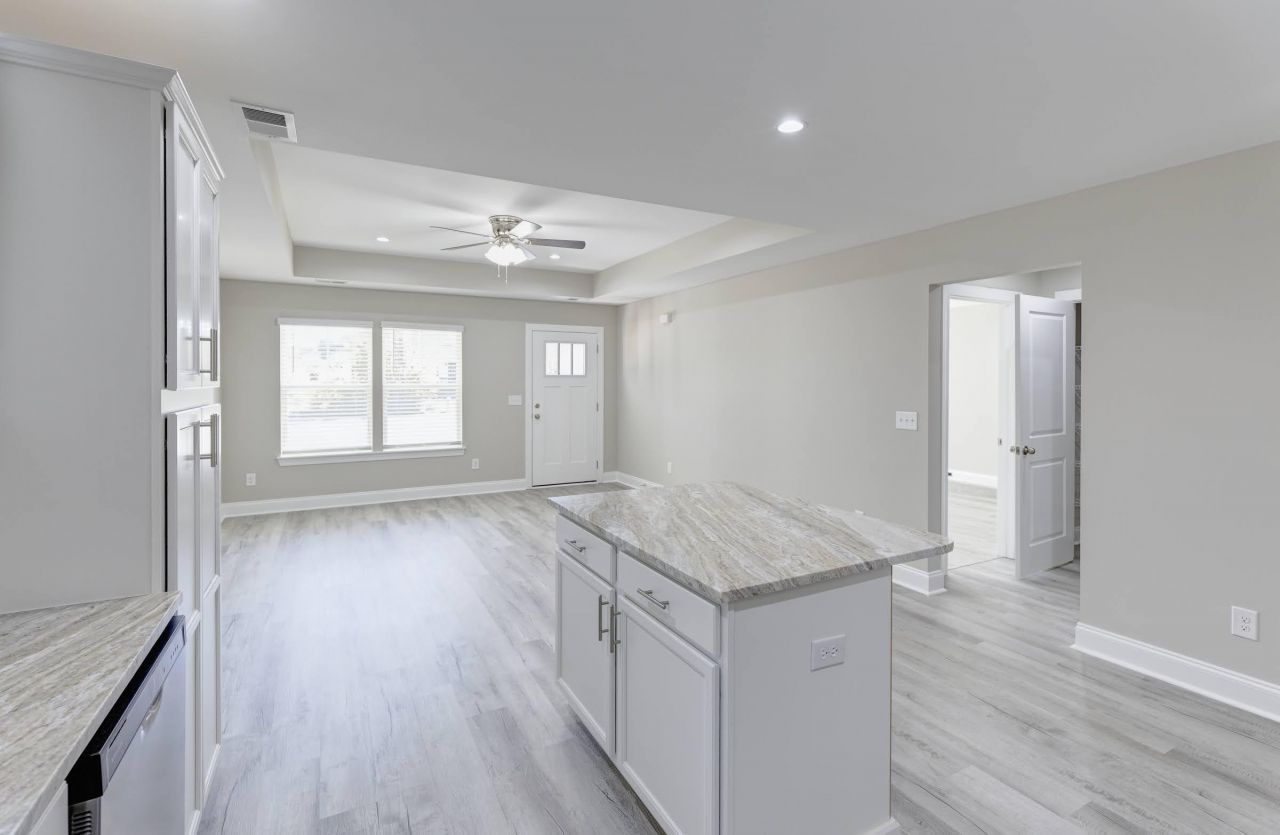 913 N Lemacks Street Photo 19