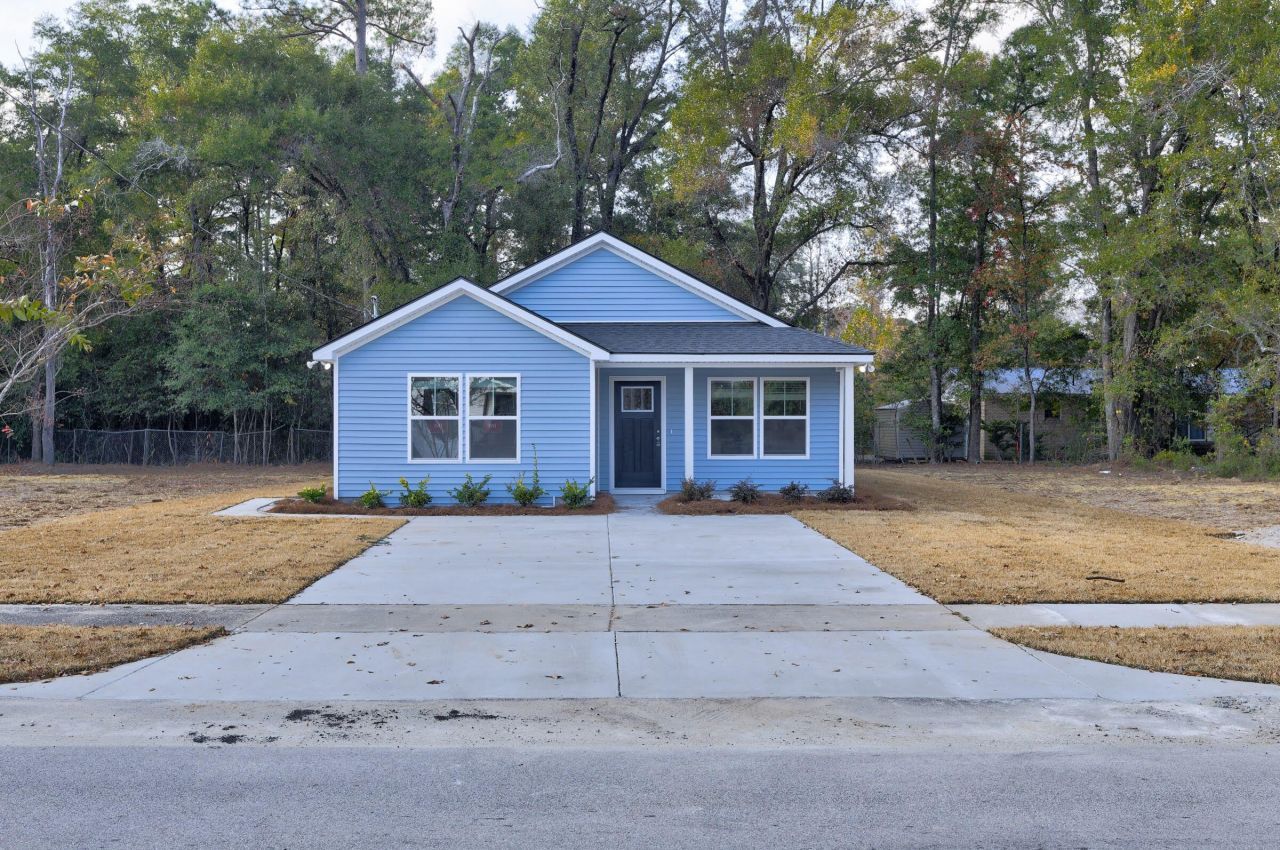 913 N Lemacks Street Photo 4