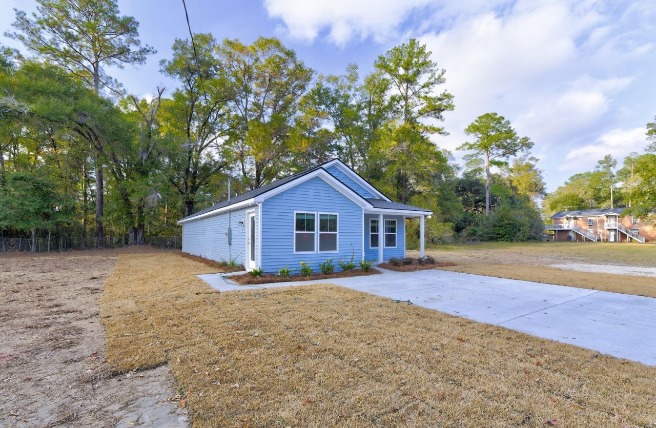 913 N Lemacks Street Photo 5