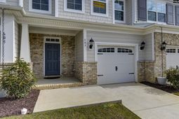 607 Wetherbrooke Way photo 4