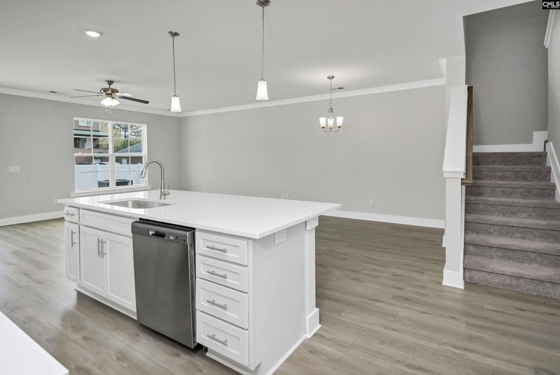 607 Wetherbrooke Way Photo 7