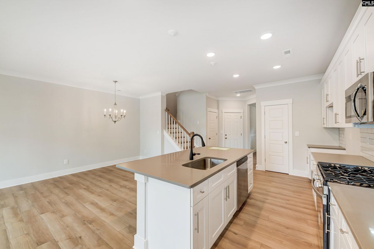 607 Wetherbrooke Way Photo 6