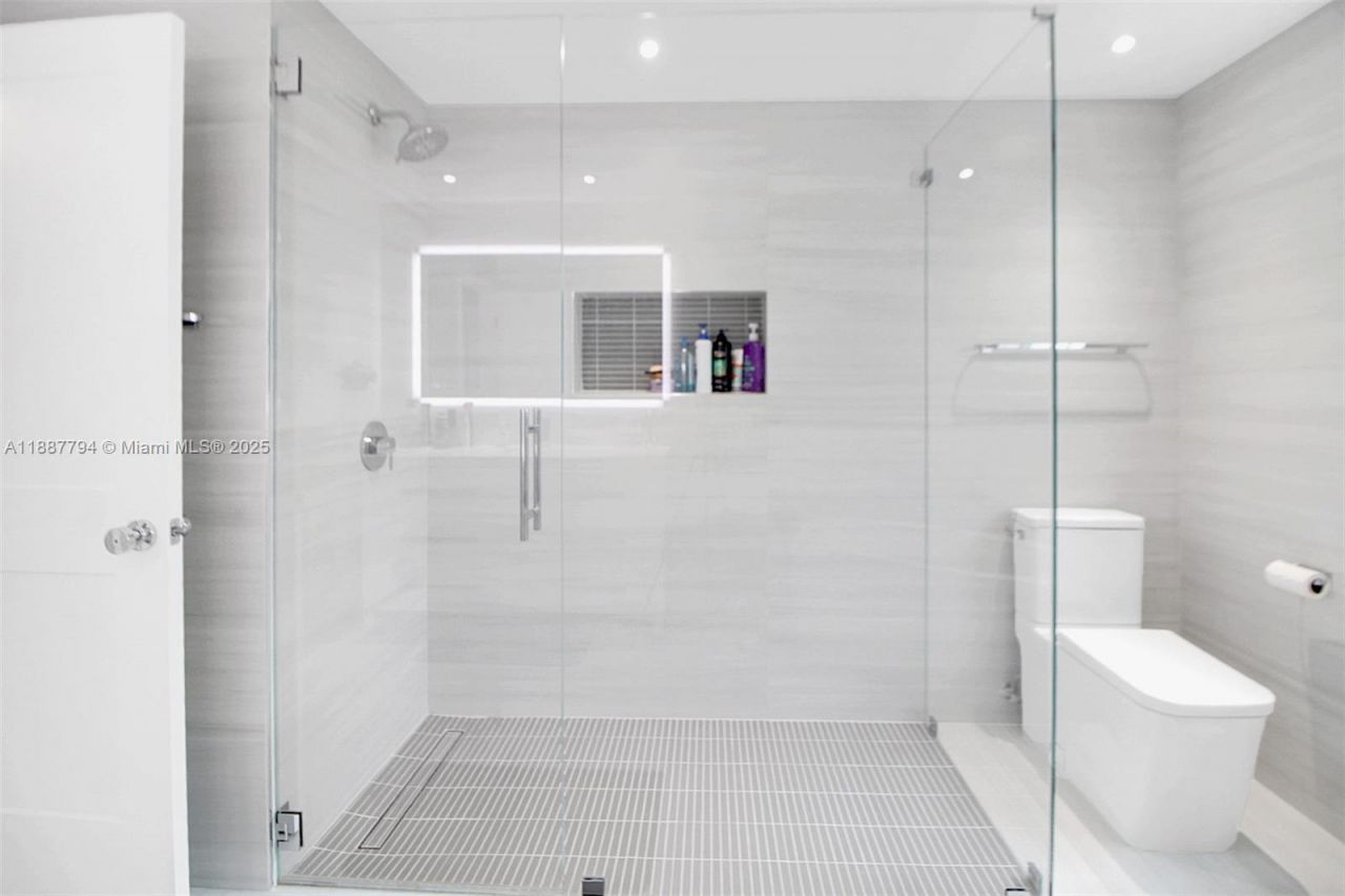 1110 Wallace St, Coral Gables, FL 33134 Photo