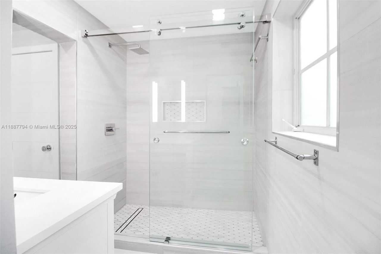 1110 Wallace St, Coral Gables, FL 33134 Photo