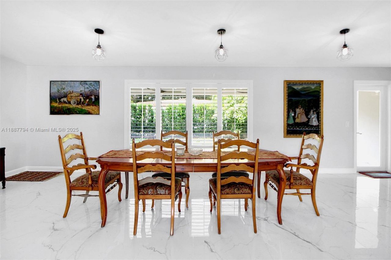 1110 Wallace St, Coral Gables, FL 33134 Photo