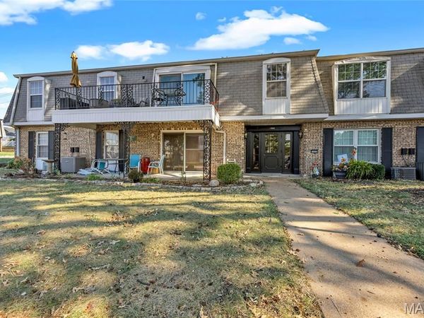 1660 Blue Ridge Drive, Unit G, Mehlville, MO 63125